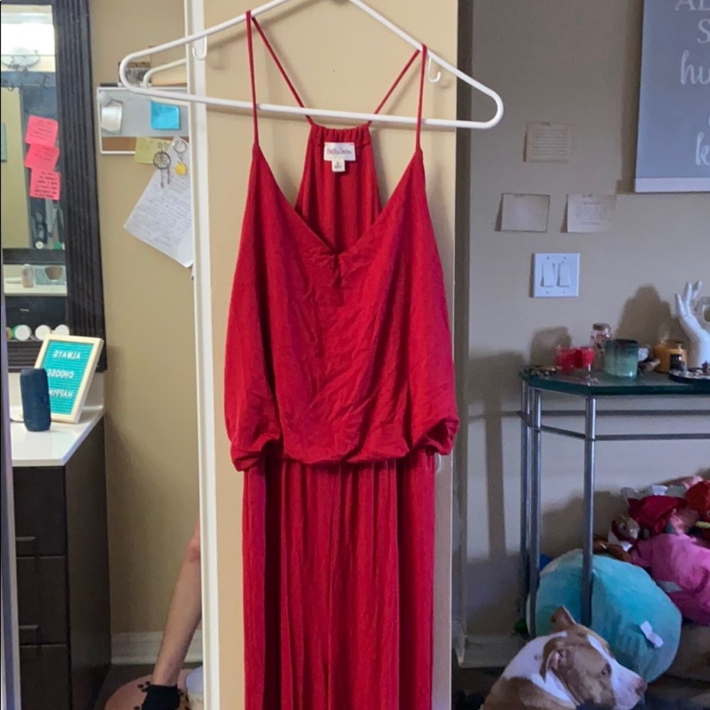 red dress pants thing